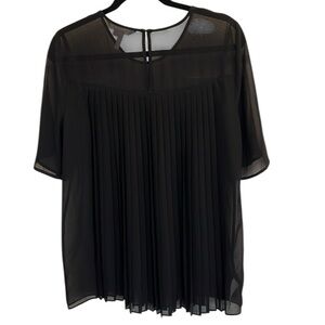 BCBG Gen Semi-Sheer Black Pleated Short Sleeve Top Blouse Moto Boho Medium